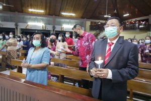 Ini Pesan Damai Misa Malam Paskah, Dari Mantan Gubernur Kalbar