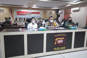 Pengamanan Hari Raya Idulfitri 1442 H dan PPKM Mikro, Ini Yang Dilakukan Bupati dan Kapolres Landak