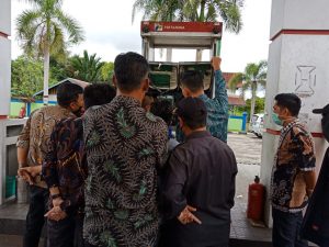 Bupati Kapuas Hulu Tutup SPBU Kedamin, Ini Penyebabnya
