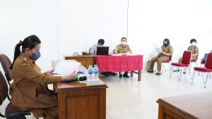 Bahas Pelayanan Adminduk Terintegrasi, Bupati Landak : Masyarakat Berhak Mendapat Pelayanan Cepat Dan Mudah Dijangkau