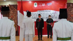 Kukuhkan Anggota Paskibraka, Ini Harapan Bupati Kapuas Hulu