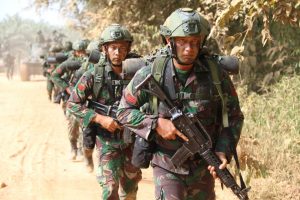 Tiga Kelompok Yonif R 641/Beruang, Latihan Tempur di Capkala