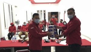 Turun Reses, Cornelis Sampaikan Instruksi Megawati ke Kader PDI Perjuangan