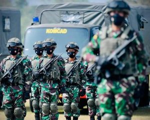 Jokowi Pimpin Upacara Penetapan Komcad 2021 di Batujajar