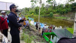 Sis Resmikan Demplot Pusat Pengembangan Pertanian Organik Terpadu di Kelakar
