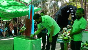 Bupati Kapuas Hulu, Resmikan Gua Maria Hiam Panjang di Emperiang