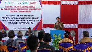 Kunjungi Desa Vega, Sis Serahkan Ambulance Air