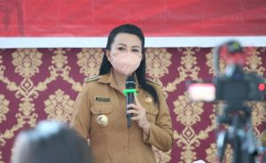 Dukung Arahan Jokowi, Karolin : PNS dan Honorer Wajib Vaksin