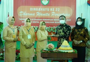 Hadiri HUT DWP ke-22 Ini Pesan Wabup Kapuas Hulu