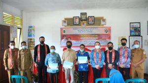 Bupati Kapuas Hulu Salurkan BLT-DD di Nanga Dangkan