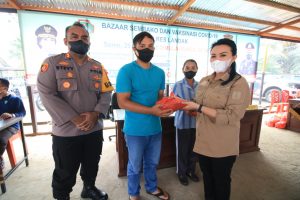 Jelang Idulfitri Pemkab Landak dan Polres Landak Gelar Pasar Murah
