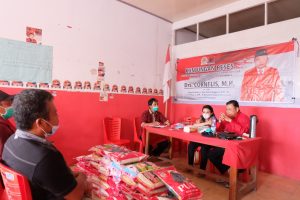 Di Dampingi Sekretaris DPD PDI Perjuangan Kalbar, Cornelis Reses Ke PAC Mempawah Hulu