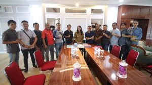 IWO Landak Apresiasi Kinerja Bupati Landak Karolin Margret Natasa