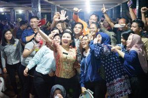 Euforia Masyarakat Landak Hantarkan Purna Tugas Bupati Dan Wakil Bupati Landak