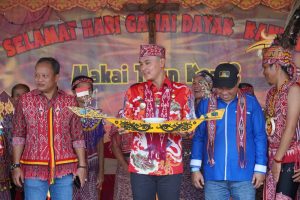Wabup Kapuas Hulu Buka Gawai Dayak Kantuk