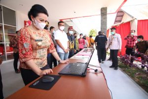 Belanja Pengadaan Barang Dan Jasa Dengan e-Katalog “Bela Landak”, Karolin : Kita Membantu UMKM Lokal