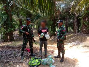 TNI Gagalkan Penyeludupan 13,6Kg Sabu di Semunying