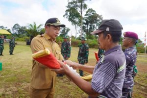 Bupati Kapuas Hulu Buka TMMD ke 144 di Bahenab