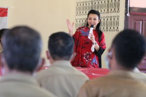 Dampingi Anggota DPR RI Reses, Karolin Sosialisasikan Stunting