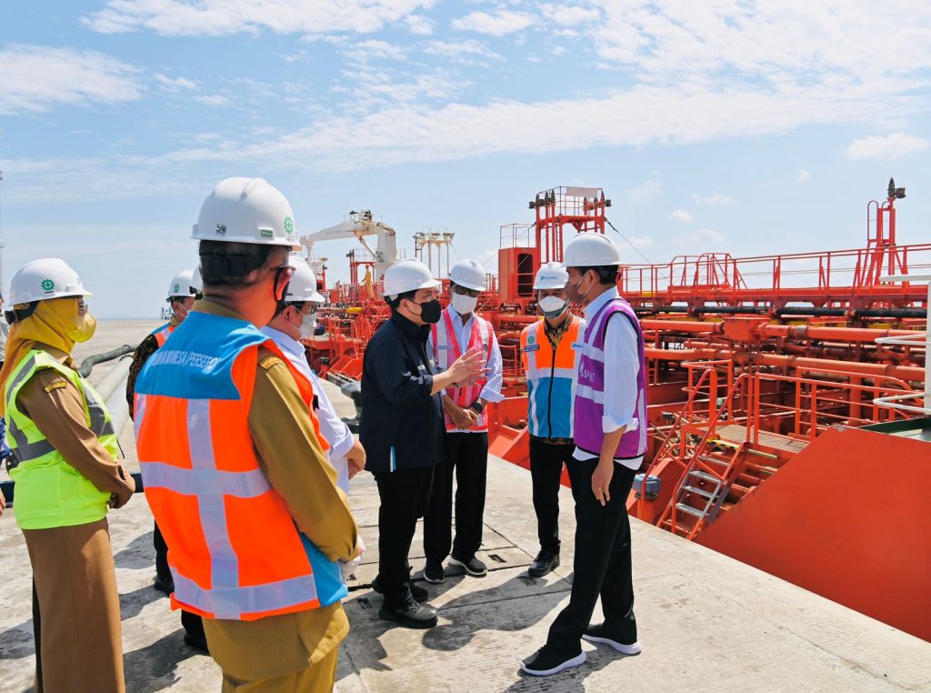 Jokowi : Kalbar Miliki Potensi Besar CPO dan Bauksit