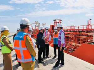 Jokowi : Kalbar Miliki Potensi Besar CPO dan Bauksit