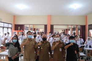 Samuel Buka Kegiatan Pendidikan Politik Bagi Pemilih Pemula