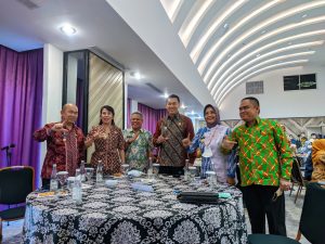 Samuel Hadiri Rakor Regsosek 2022 di Pontianak