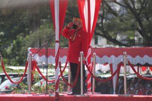Pemkab Landak Gelar Upacara Bendera Peringatan Hari Ulang Tahun Ke-23 Pemerintah Kabupaten Landak