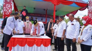 Sis Deklarasikan Tiga Desa ODF di Embaloh Hulu