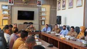 Sis Pimpin Rapat Pleno TPAKD Kapuas Hulu