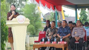 Karolin Minta Tumpang Negeri Masuk Kalender Tetap Event Kebudayaan Kalimantan Barat