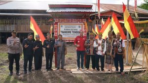 Sis Resmikan Rumah Betang Sao Langke Kansore Tendek