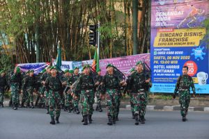 Kasdam XII/Tpr Ikut Gerak Jalan di Etape Terakhir