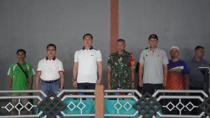 Sis Tutup Kejuaraan Badminton Seluruh Kapuas Hulu