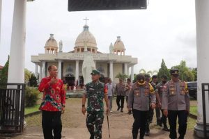 TNI, Polri, Satpol PP dan Banser Kapuas Hulu Jaga Kamtibmas Nataru