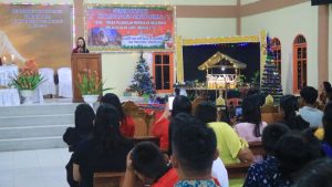 Karolin Menghadiri Natal Bersama Masyarakat Amboyo Inti