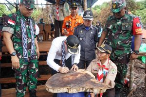 Wahyudi Resmikan Bumi Perkemahan Di Ujung Said