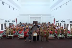Sekda Landak Buka Sosialisasi Pola Asuh Anak Usia Dini