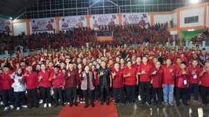 Temu Kader di Sintang, Puan Serukan PDIP Menang Pemilu 2024