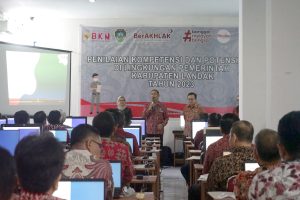 Vinsensius Buka Penilaian Kompetensi dan Potensi PNS Pemkab Landak