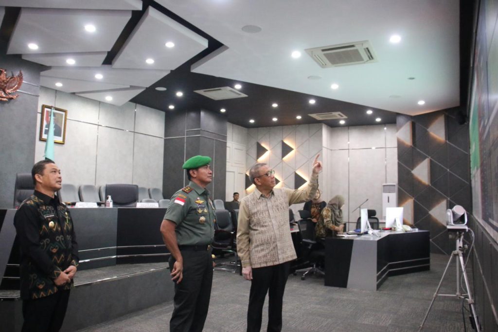 Hari Pertama Bertugas, Pangdam Temui Gubernur Kalbar