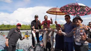 Sis Panen Raya Ikan Konsumsi di Danau Pengelang