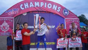 Bupati Kapuas Hulu Tutup Turnamen Raden Cakra Cup