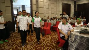 Atasi Kelangkaan Pupuk, Moeldoko Dan Karolin Sepakat Gunakan Pupuk Organik