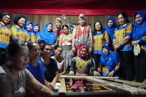 Wabup Kapuas Hulu Tutup Festival Rimba Sungai Utik