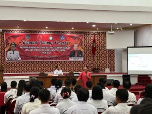 Jadi Pemateri Bimtek UKS SD, Karolin Sampaikan Capaian Kinerja Bidang Pendidikan