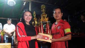 Penutupan Turnamen Kemerdekaan Cup, Karolin : Ganjar Siap Memimpin Indonesia