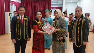 Ayah dan Bunda GenRe Kapuas Hulu Dikukuhkan