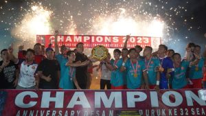 Bupati Kapuas Hulu Tutup Open Turnamen Sepak Bola Seluruh Kalbar