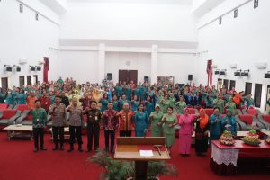 Pj Bupati Landak Hadiri Peringatan HKG PKK ke-51 di Ngabang